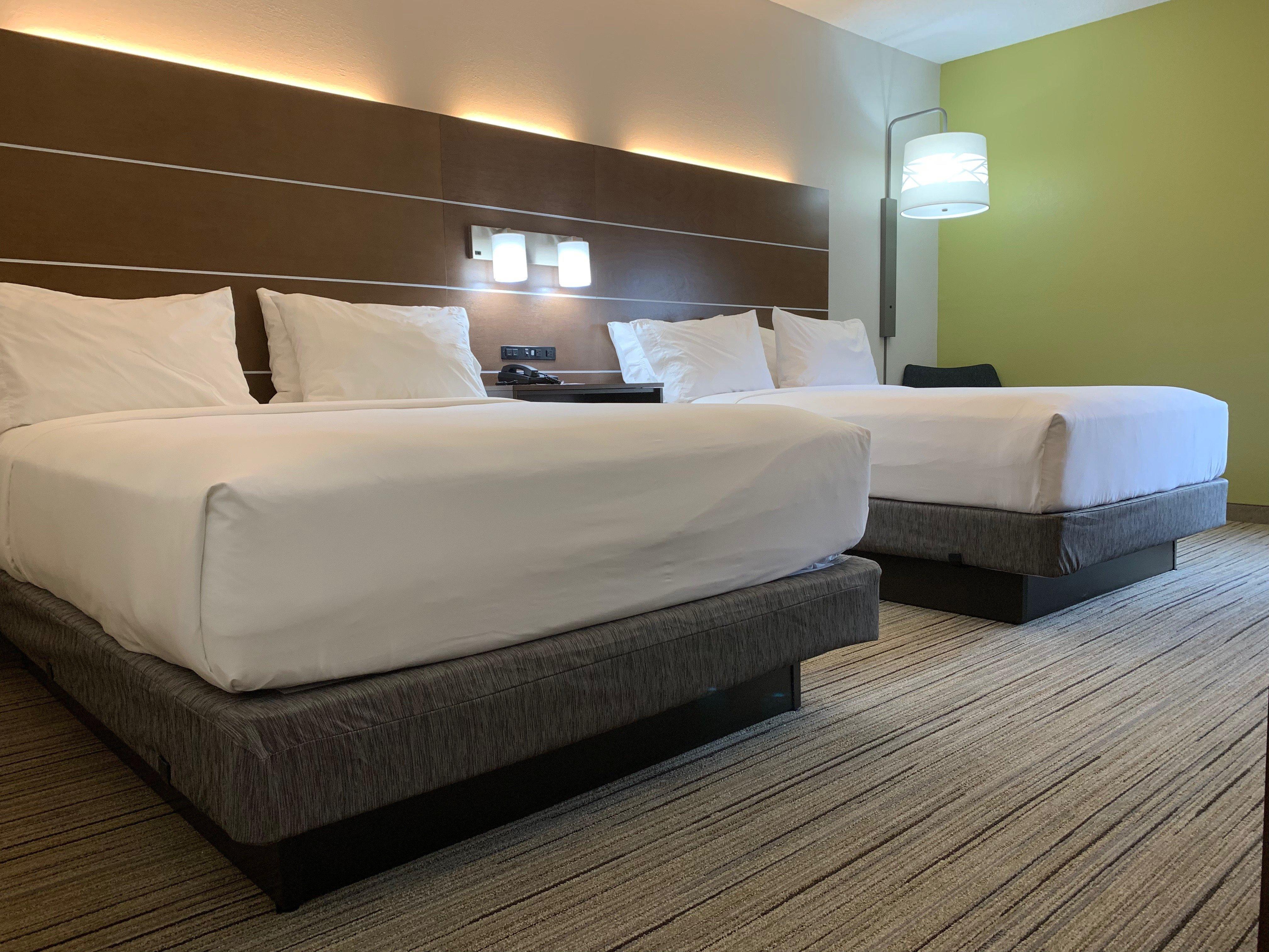 Holiday Inn Express Hillsborough-Durham Area By Ihg Экстерьер фото