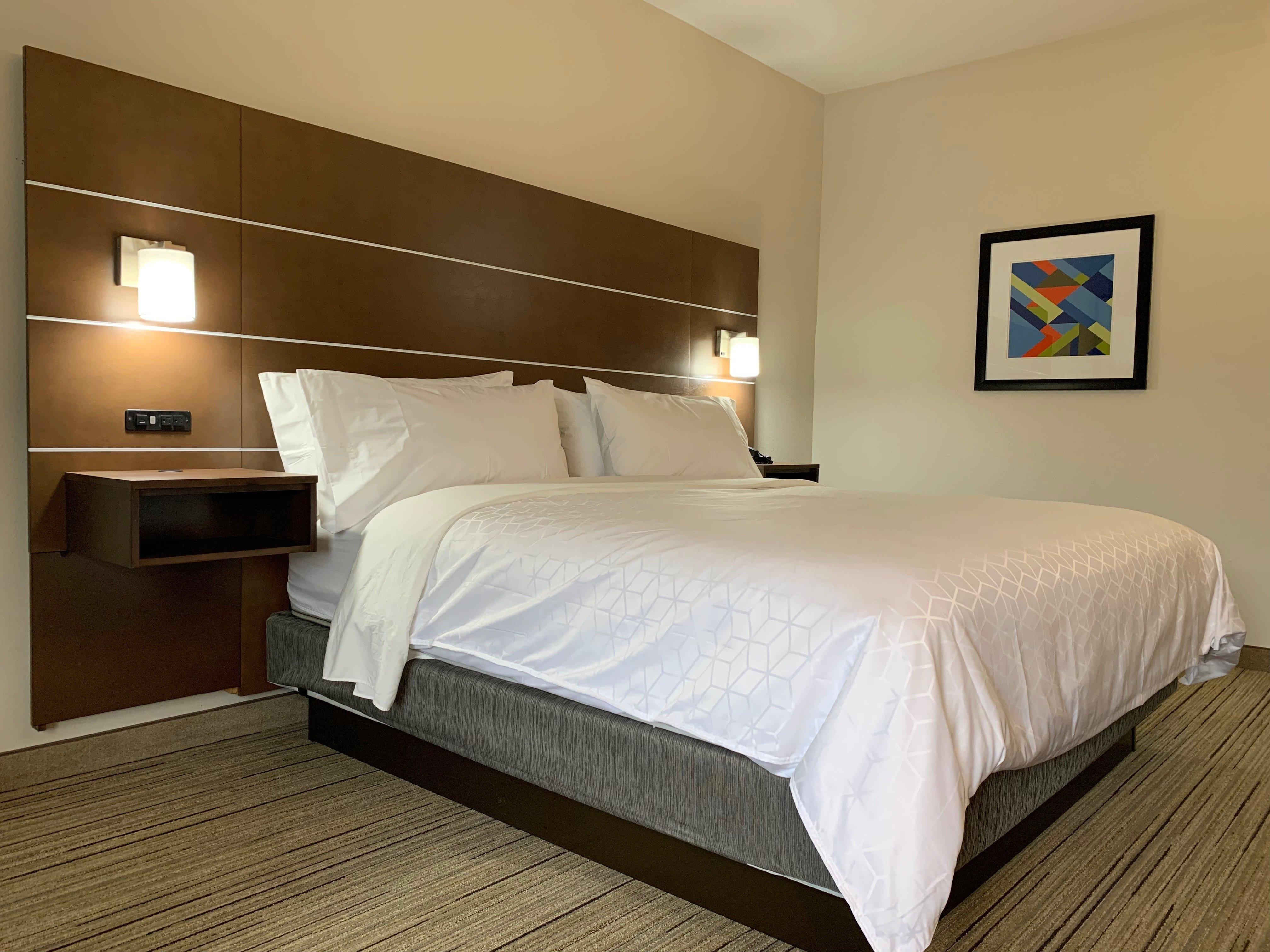 Holiday Inn Express Hillsborough-Durham Area By Ihg Экстерьер фото